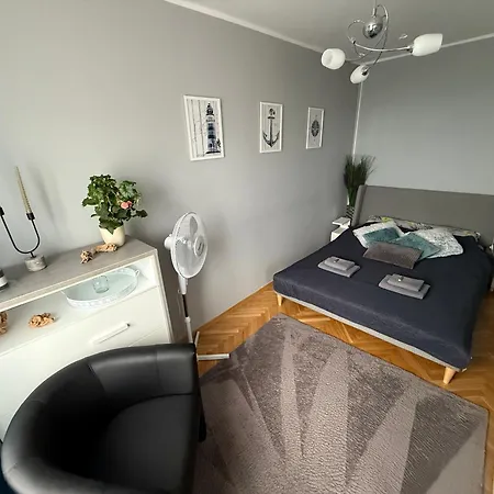 Basoto Apartman *